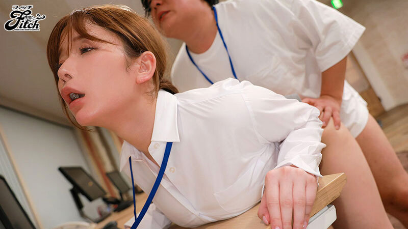 A Melancolia de Uma Secretária Escrava da Empresa